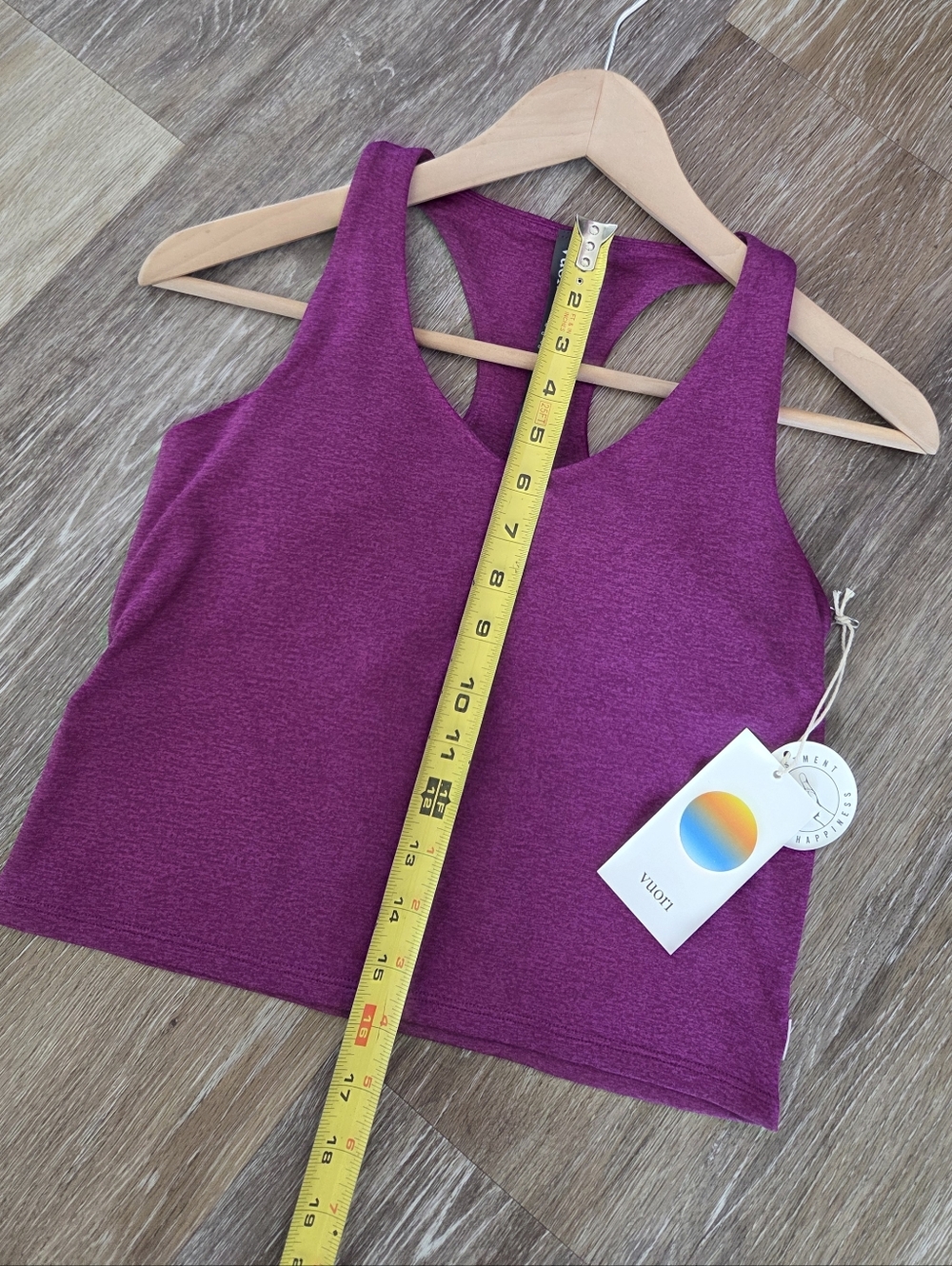 Vuori Halo Performance Crop Top Tank 2.0 Magenta Heather NWT Racerback PRICEFIRM - Picture 3 of 11